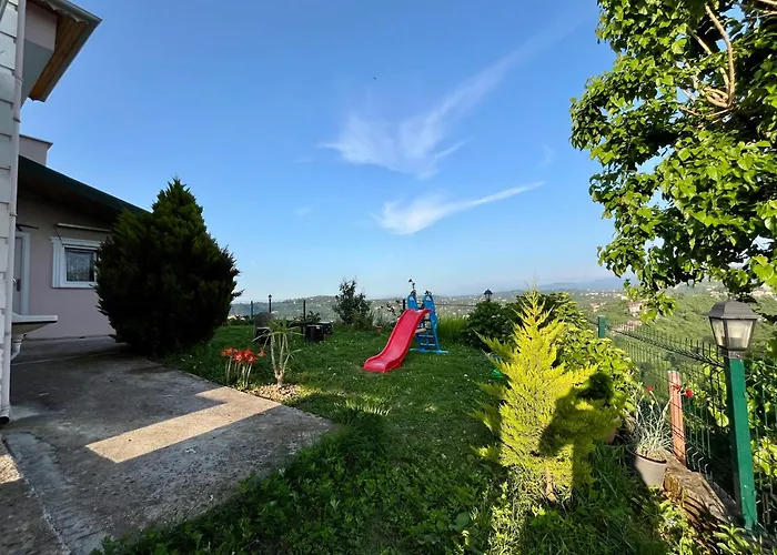 Nature Family House